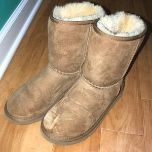 Short Ugg Boots